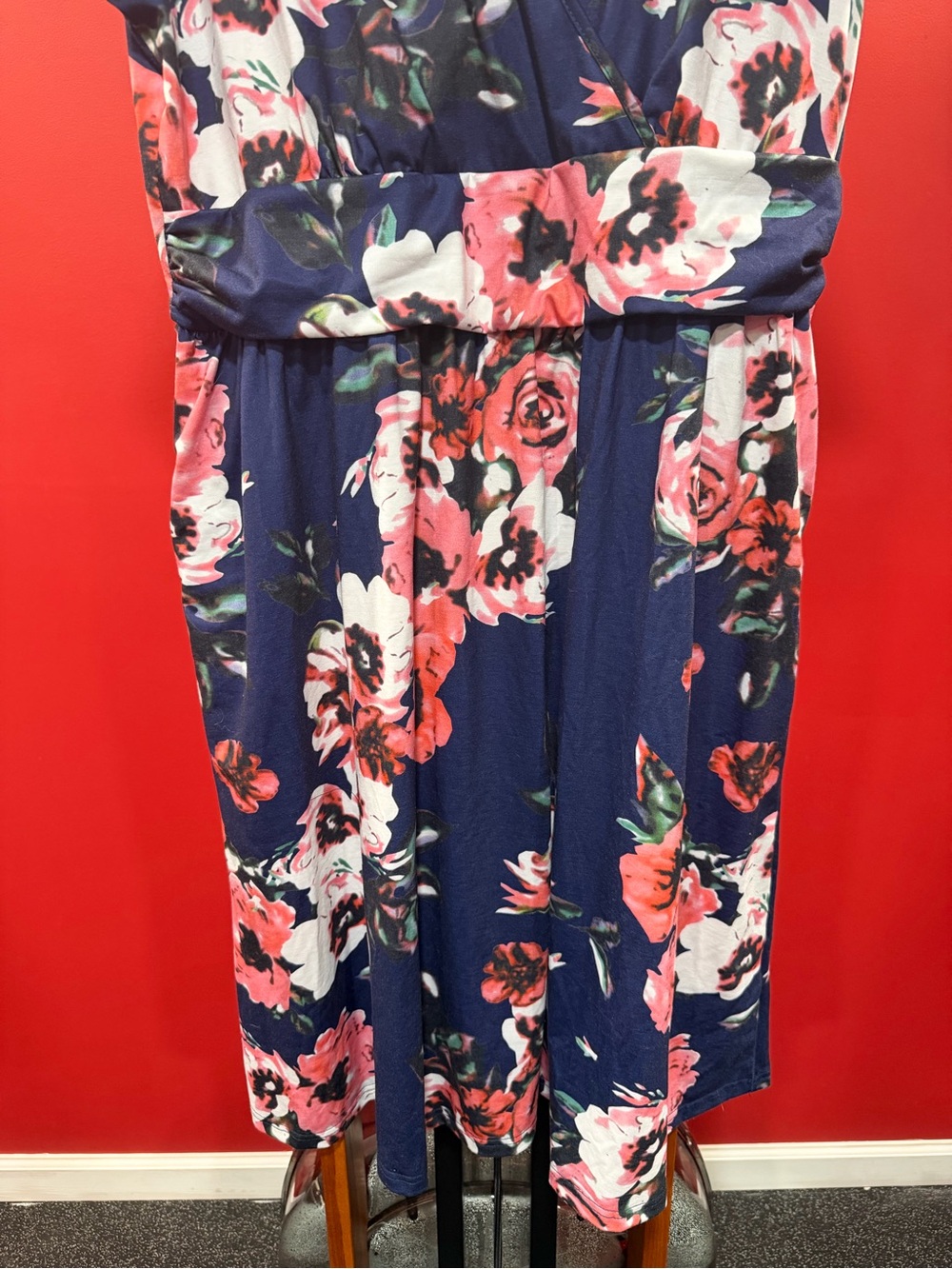 OUGES Floral V Neck Dress Navy Blue Pink Coral Short Sleeve NWT XXL - Picture 4 of 11